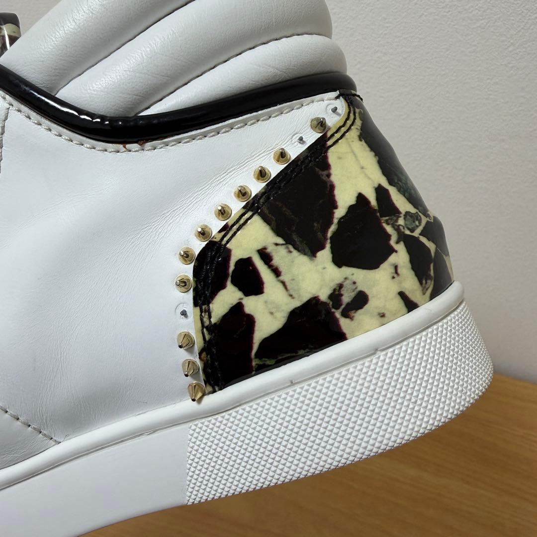 クリスチャンルブタン　ハイカット　スニーカー　40サイズ　白　レザー