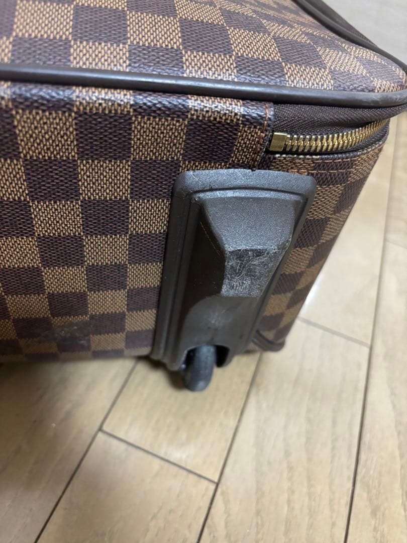 定価約300000円　ルイヴィトン　ダミエ・キャンバス 中型キャリーケース