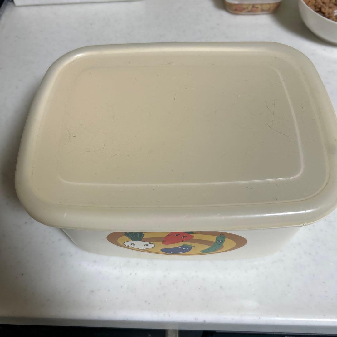 ホーローの漬物樽