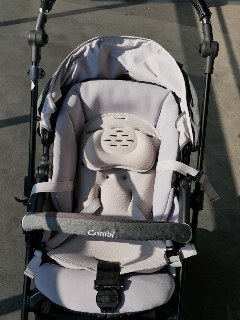 【美品】コンビ スゴカル Switch エッグショック XL ベビーカー