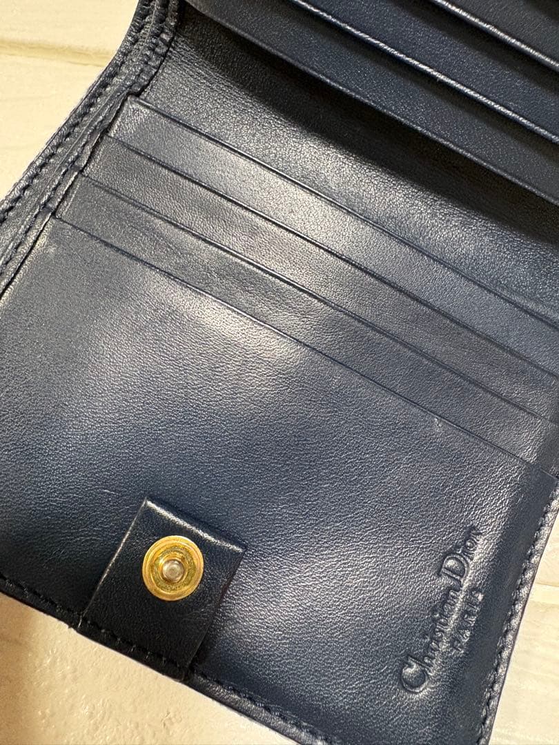 Christian Dior 二つ折り財布 Dロゴ