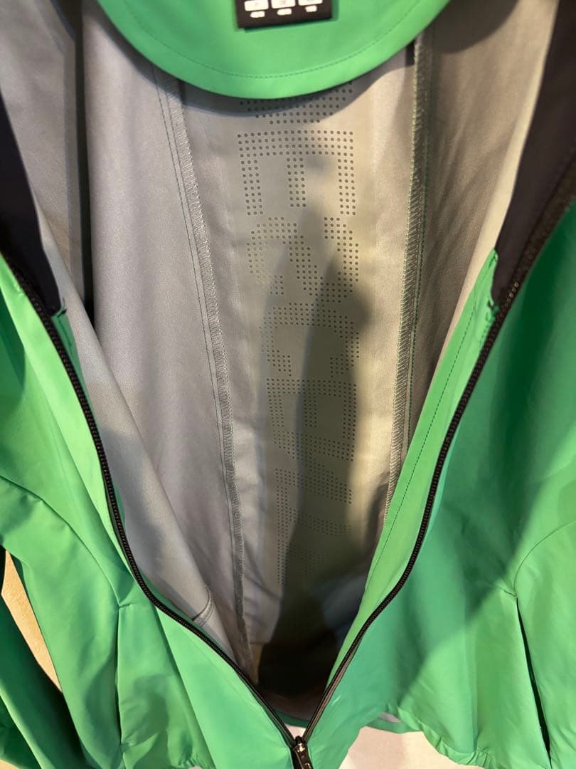 美品　DESCENTE GOLF 3レイヤー ウィンド ジャケット デサント