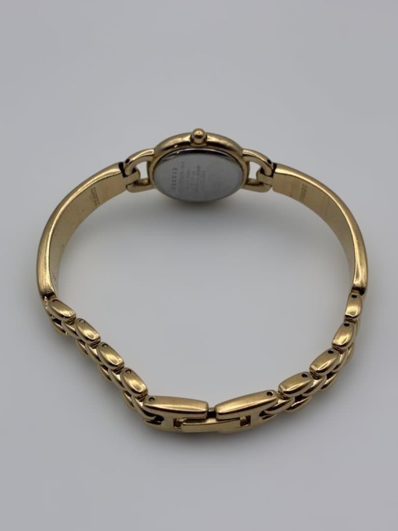 セイコールーセント腕時計　ゴールド　クオーツ　バングルタイプ　レディース　稼働