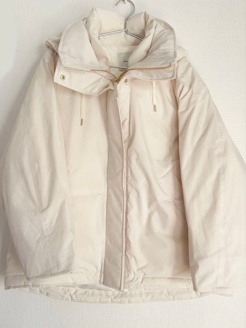 2025AWスピックアンドスパン2WAY撥水ダウンハーフコート　36サイズ