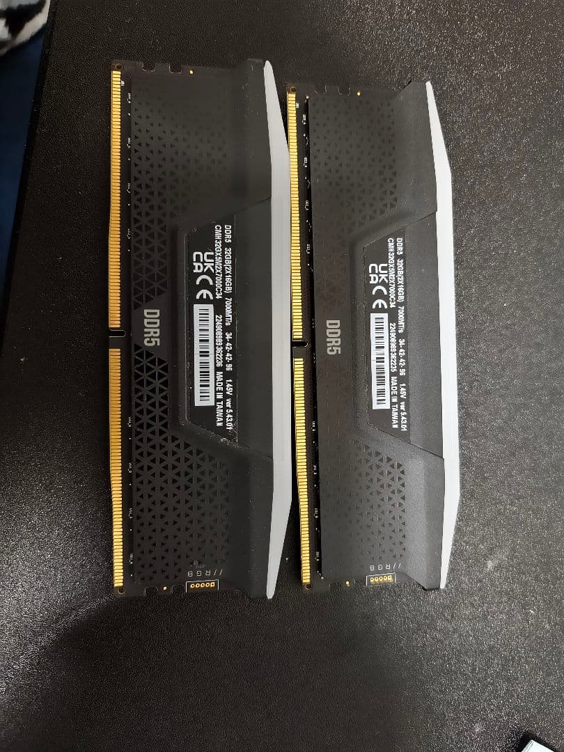 corsair ddr5 16g×2 7000hz