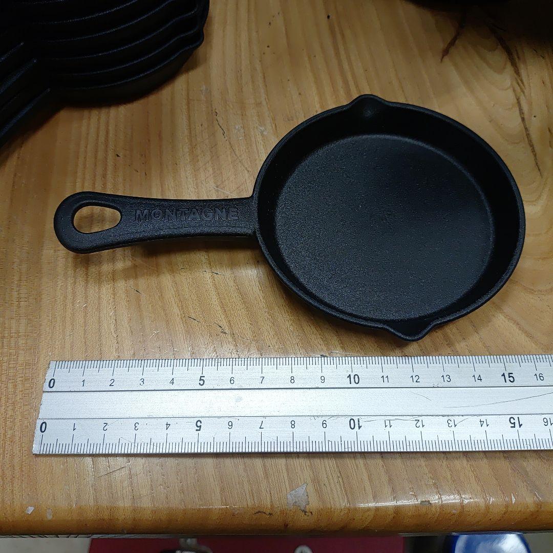 スキレット　ラウンドスキレット　山田化学　電子レンジ可