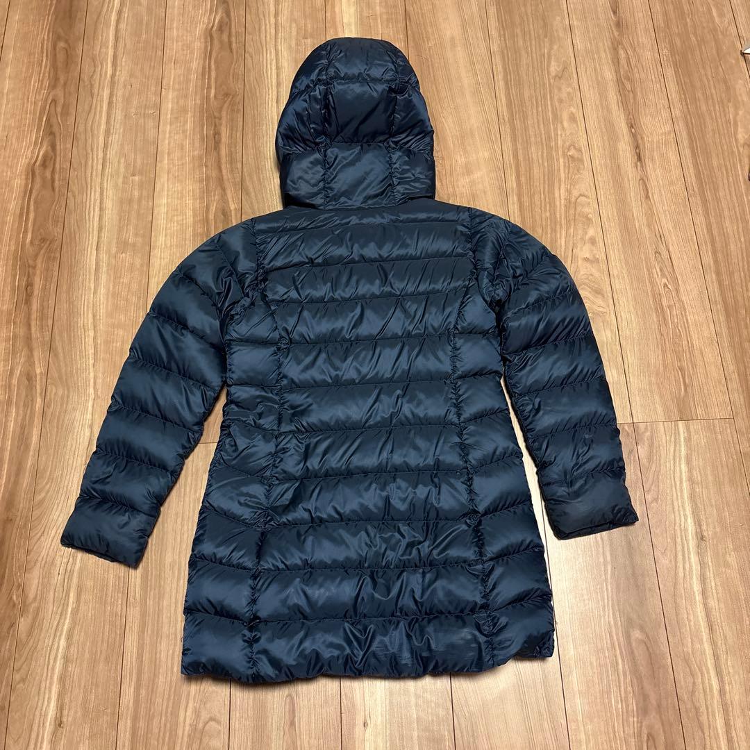 mont-bell ネイビーフード付きトラベルダウンコートS