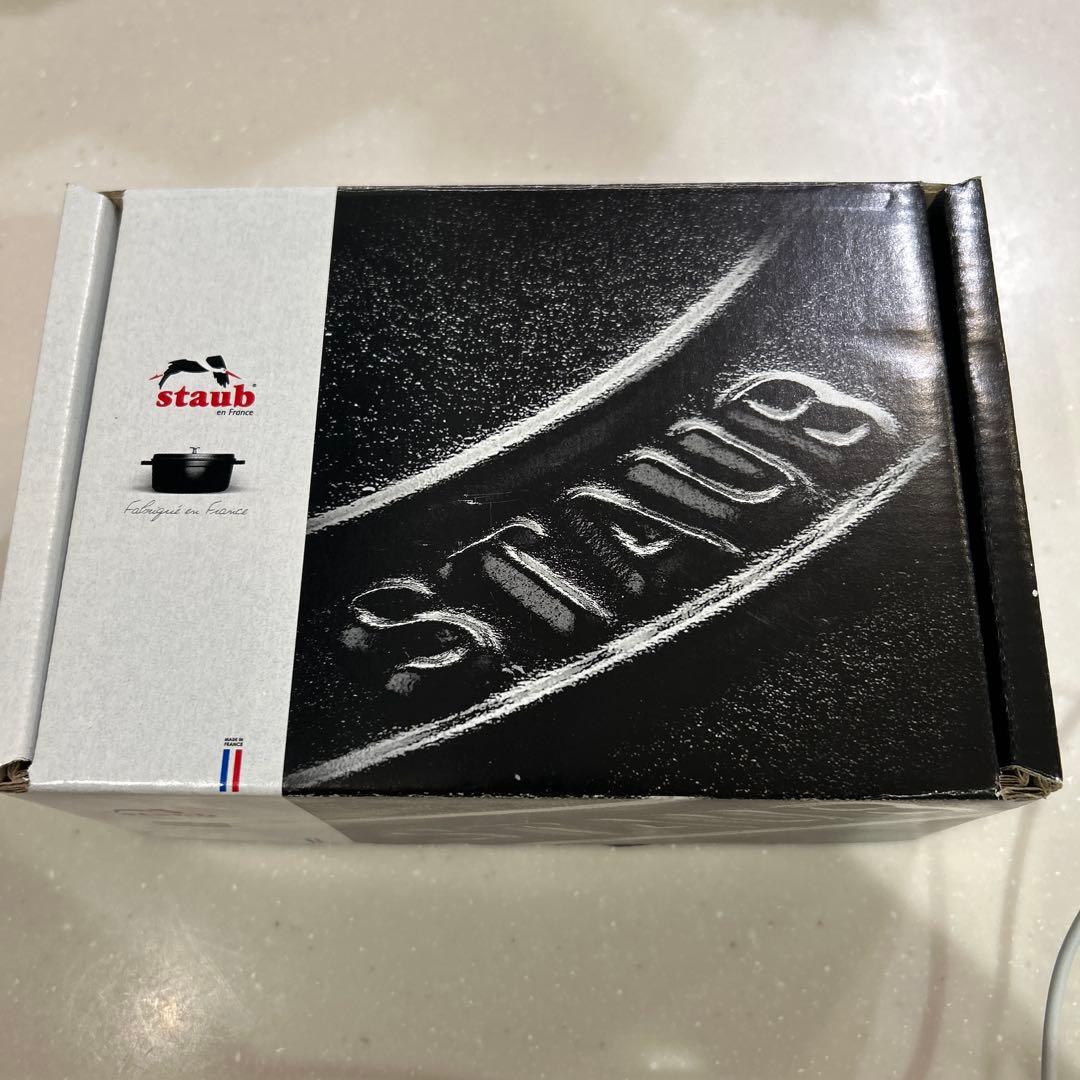 STAUB 鋳鉄製小型鍋 グレー ピコ ココット ラウンド