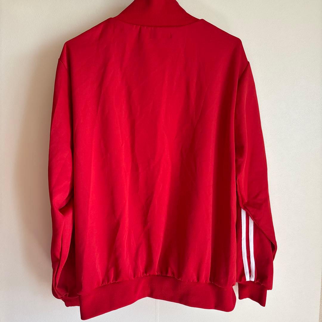 プニュズ　ジャージ上下サイズ2　赤色　緑色