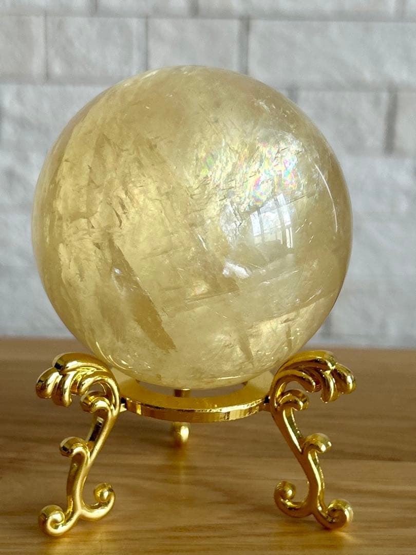 ゴールデンカルサイト　丸玉　約72㎜　スフィア