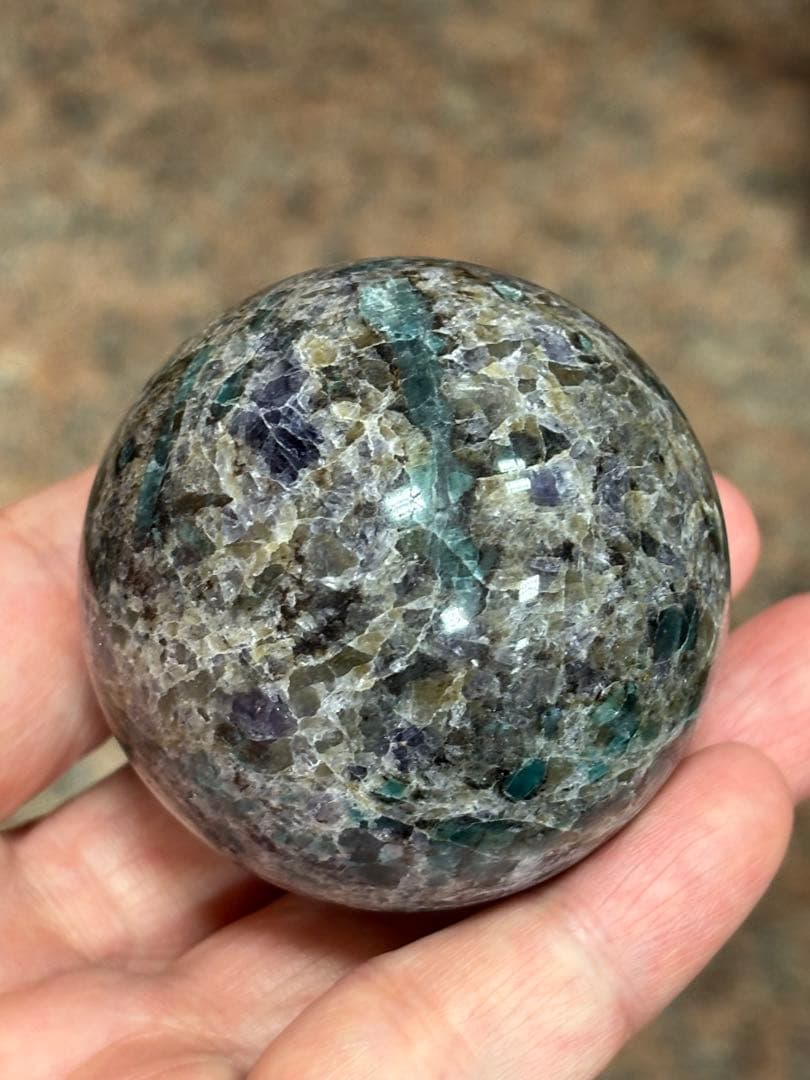 レアストーン　アイオライト&エメラルド&トルマリン&マイカ共生5.25cm