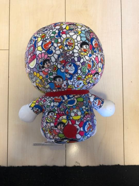 新品未使用　UNIQLO×村上隆コラボ ドラえもんぬいぐるみ