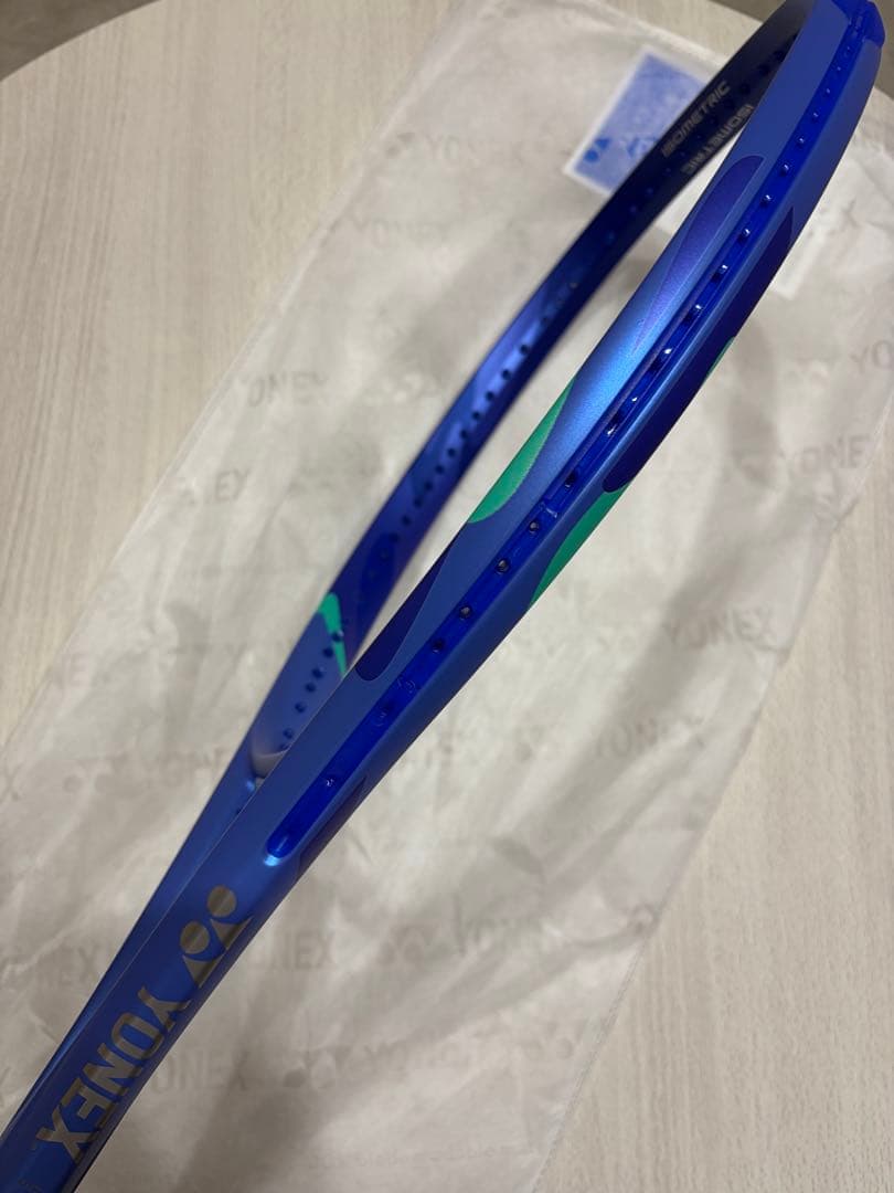 YONEX EZONE 100L G2 新品未使用