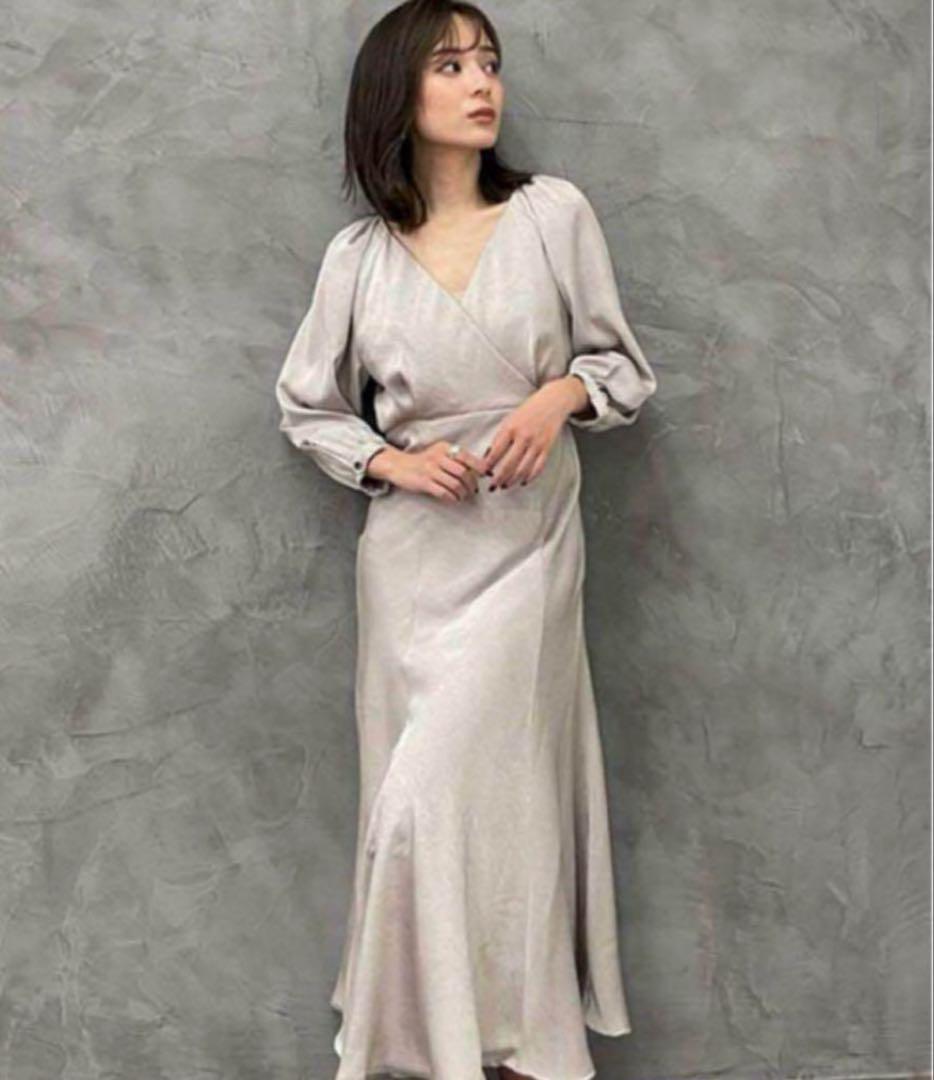 anuans クラッシュサテンマーメイドワンピース