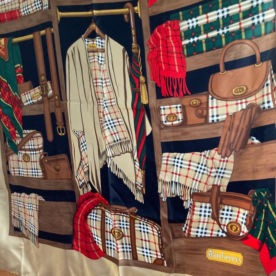 美品|Burberrys 大判シルクスカーフ バーバリーギフト柄　86センチ正方