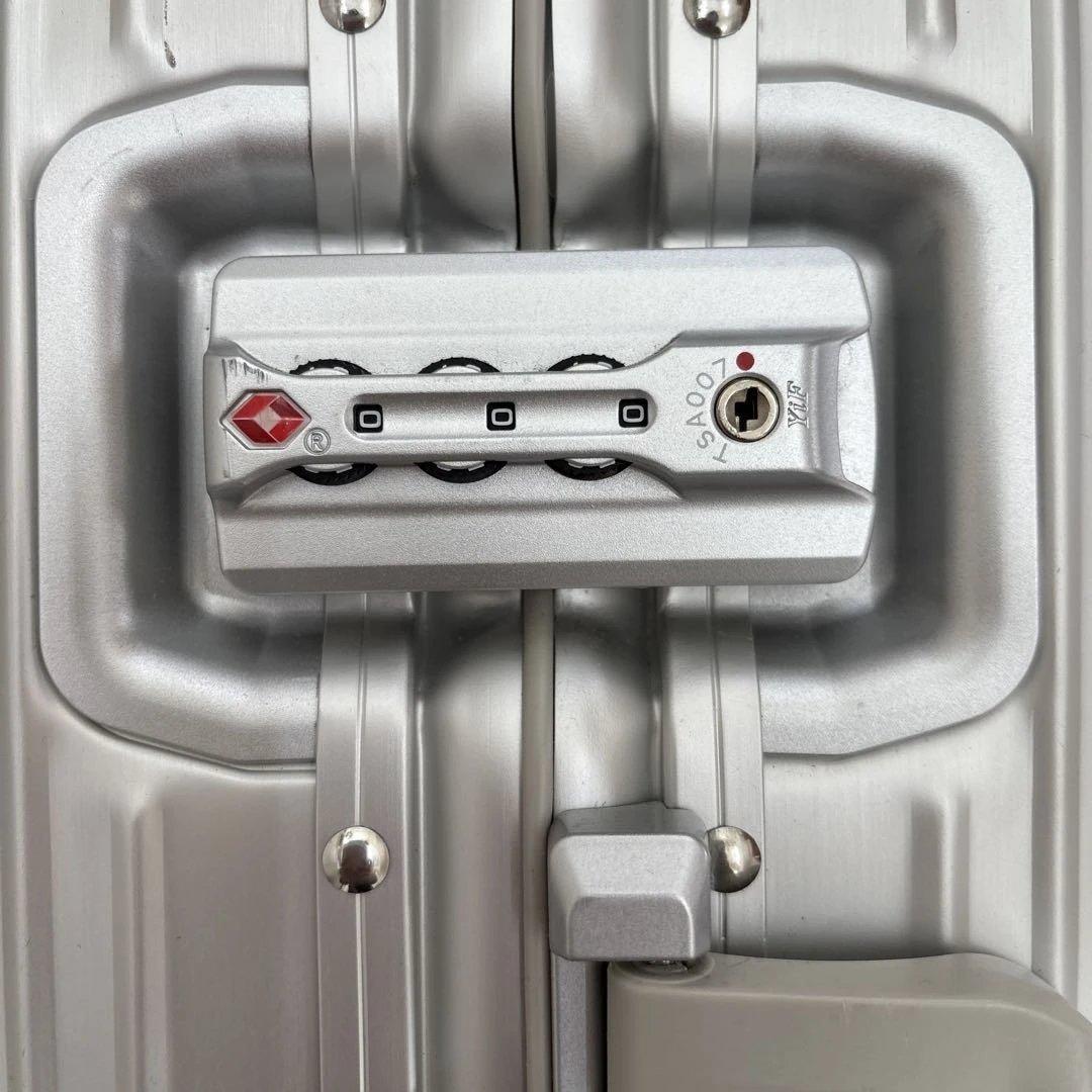 メルセデス・ベンツ アルミニウム キャリーケース32l