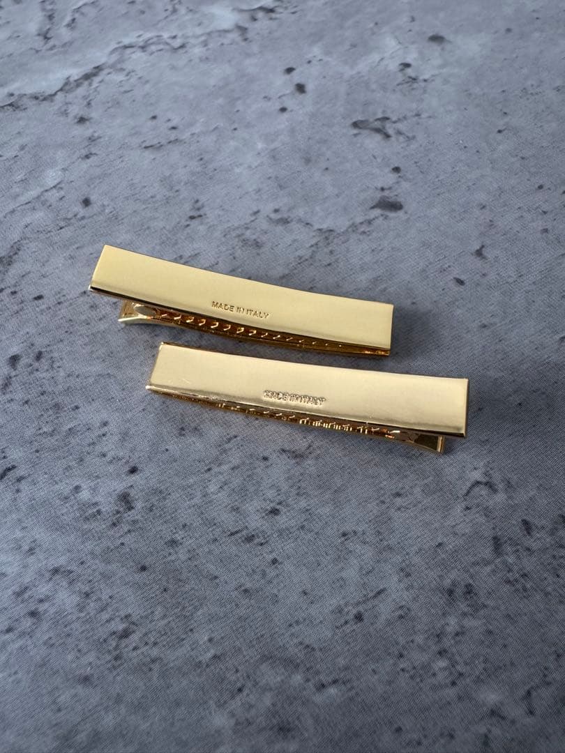 最終お値下げ MIUMIU ヘアピン ブラック×ゴールド