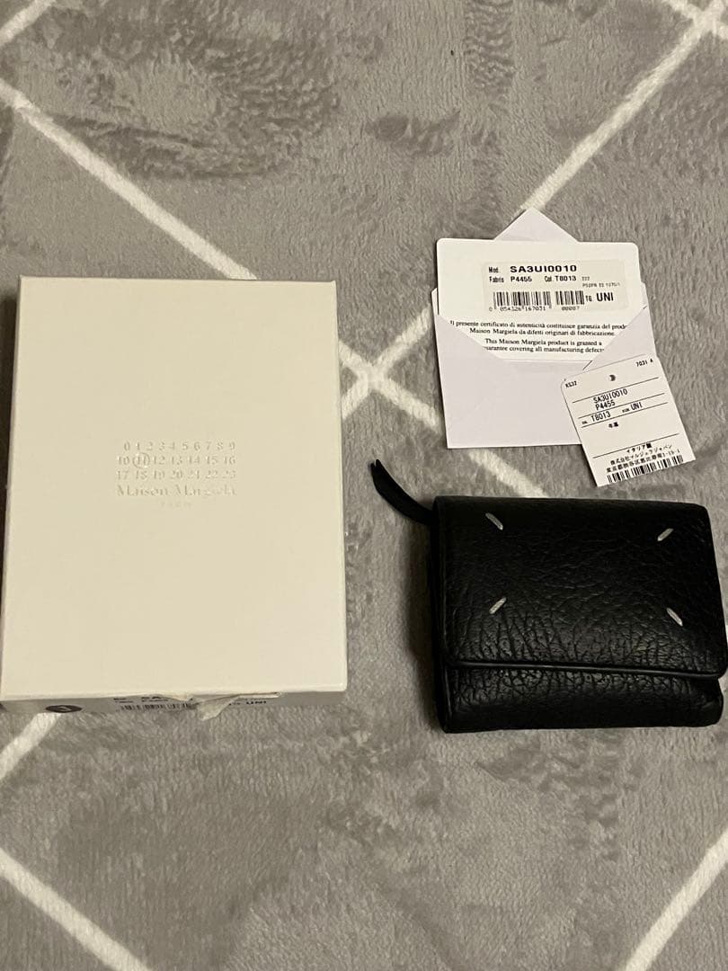 メゾンマルジェラ　三つ折り財布　ブラック
