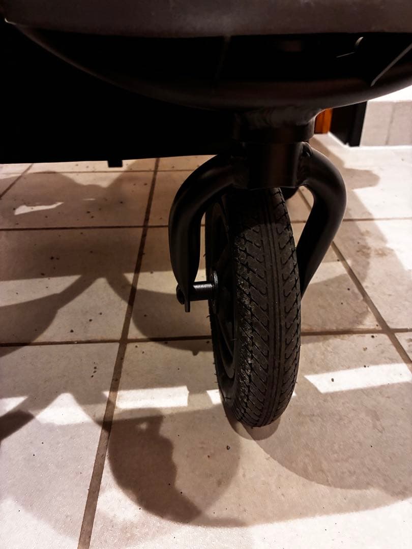 【美品】エアバギー　ココダブル　フロムバース