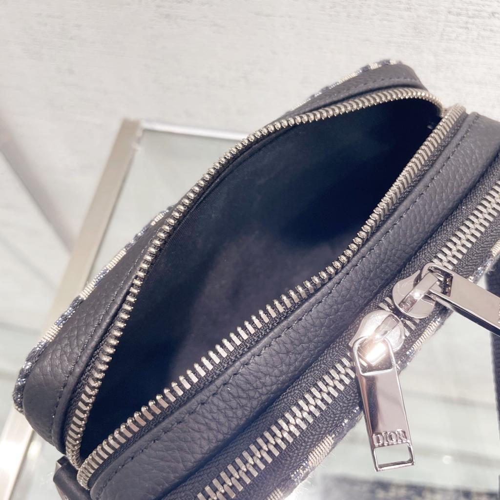 ダミエパターン ショルダーバッグ