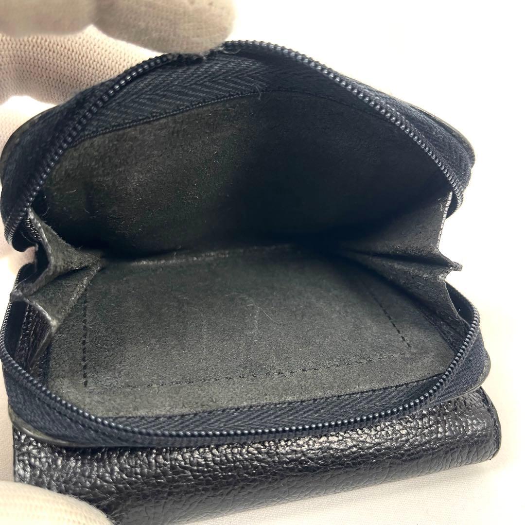 イルビゾンテ　三つ折り財布　トリフォルド　オールレザー　ロゴ型押し　ブラック