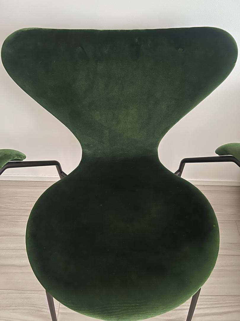 Fritz Hansen セブンチェア アーム付き フルパディング ベルベット