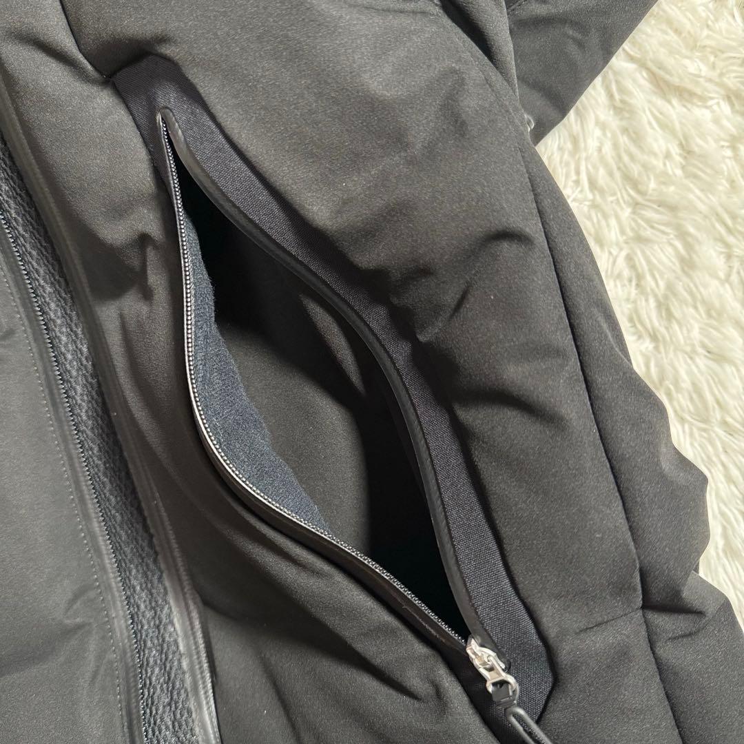 極美品 水沢ダウン DESCENTE ダウンジャケット マウンテニア ブラック