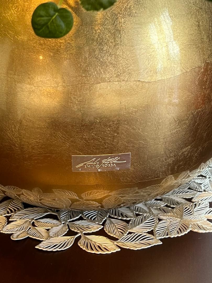 【美品】巨大エミリオロバ　赤いバラの豪華なアレンジメント