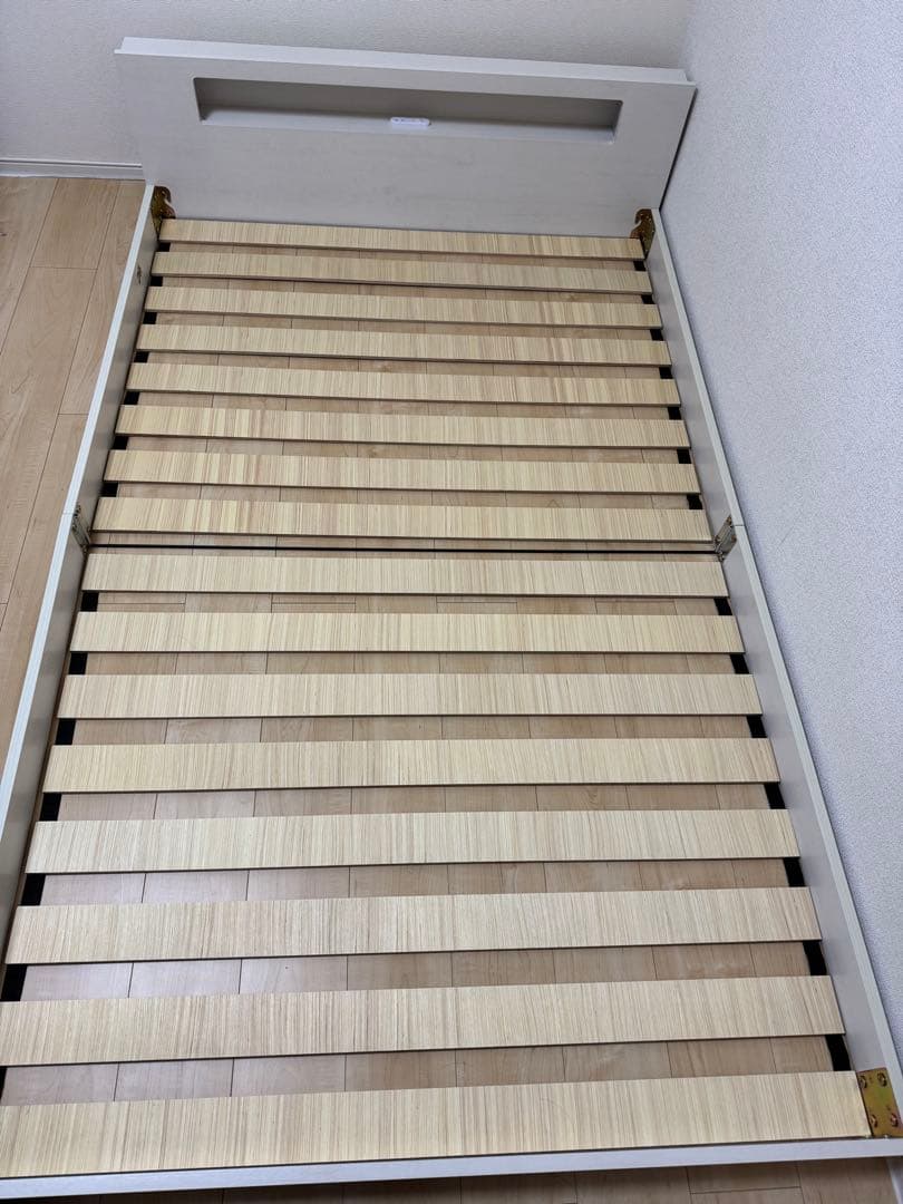 ローベッドフレーム セミダブル ホワイト