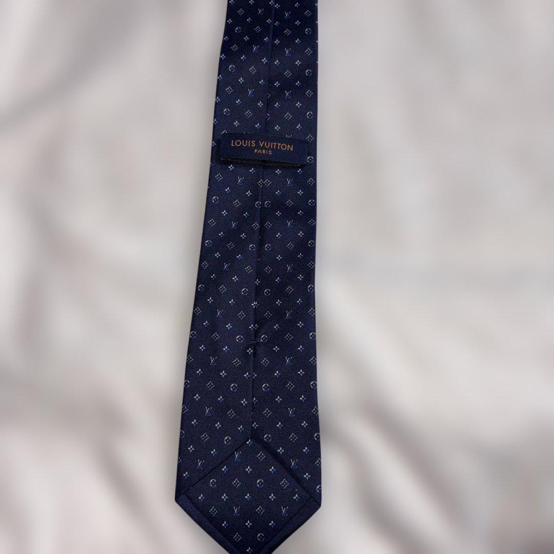 LOUIS VUITTON ネクタイ ネイビー ドット柄