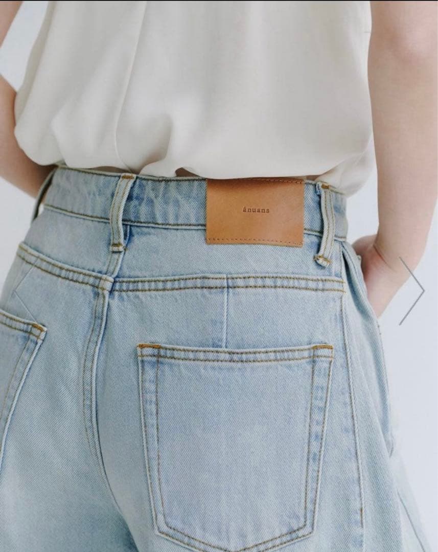 サイドタックカジュアルワイドデニム　anuans