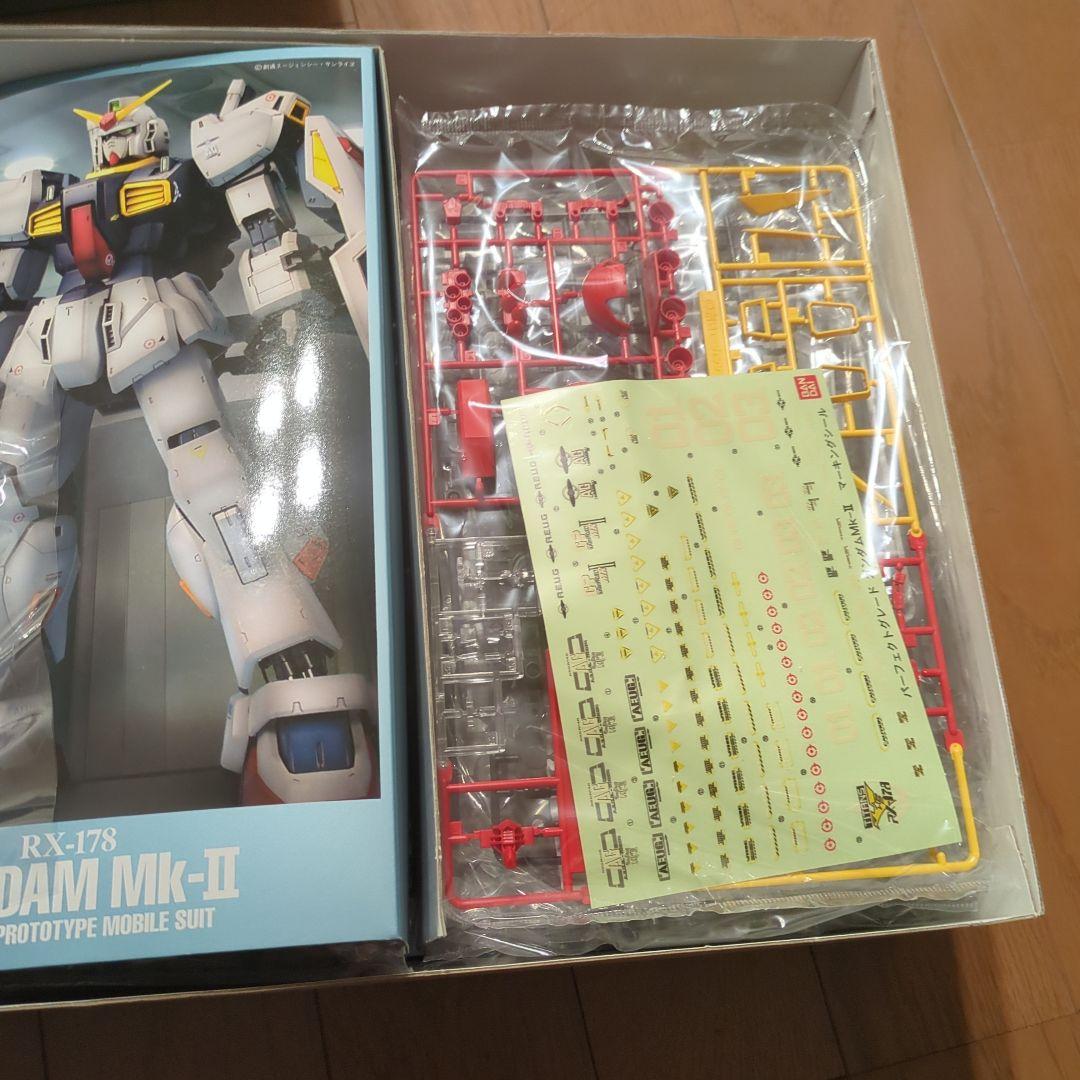 ム*ド様 バンダイ PG RX-178 ガンダムMk-IIエゥーゴ