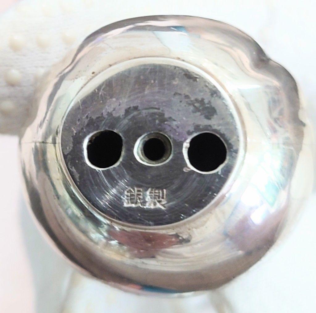 銀製　達磨　置物　ケース付