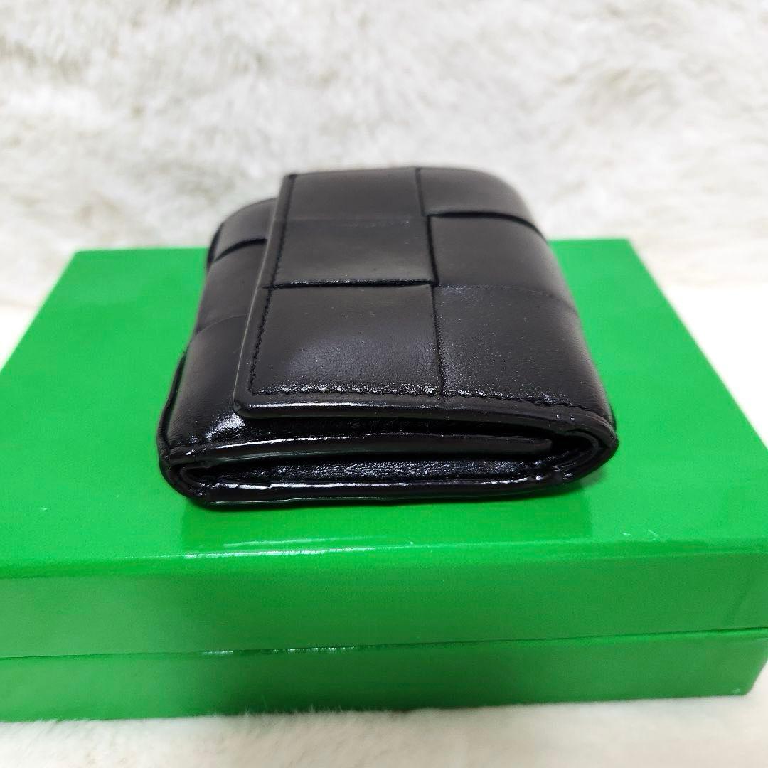 ✨極美品　付属品完備✨ボッテガ　三つ折り　イントレチャート　カセット　ブラック