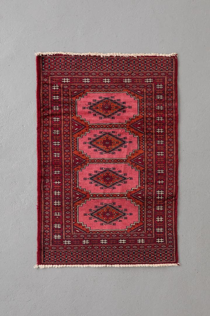 ヴィンテージラグ　トライバルラグ　ラホール産（94×61cm）赤　ピンク　黒