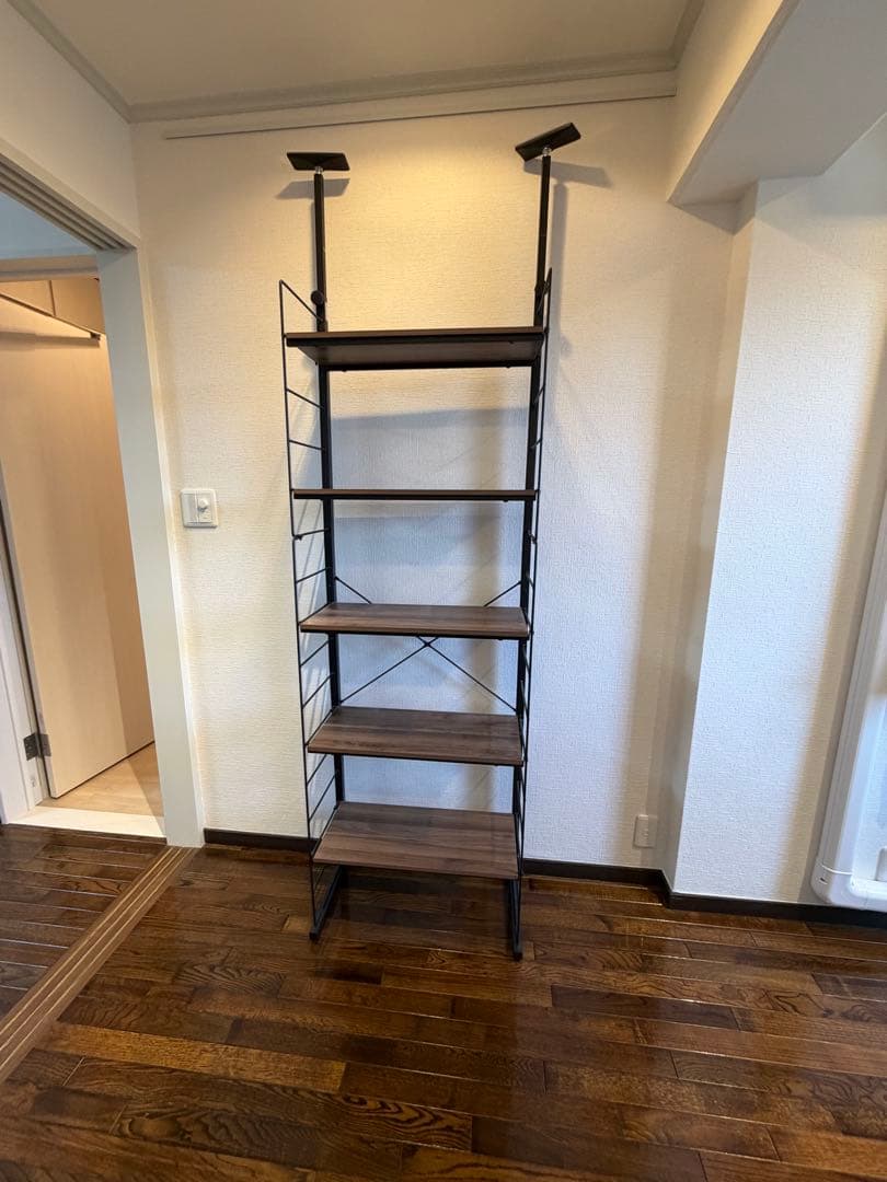 ニトリ 突っ張り壁面収納Nポルダ スリムタイプ (幅60cm ミドルブラウン)