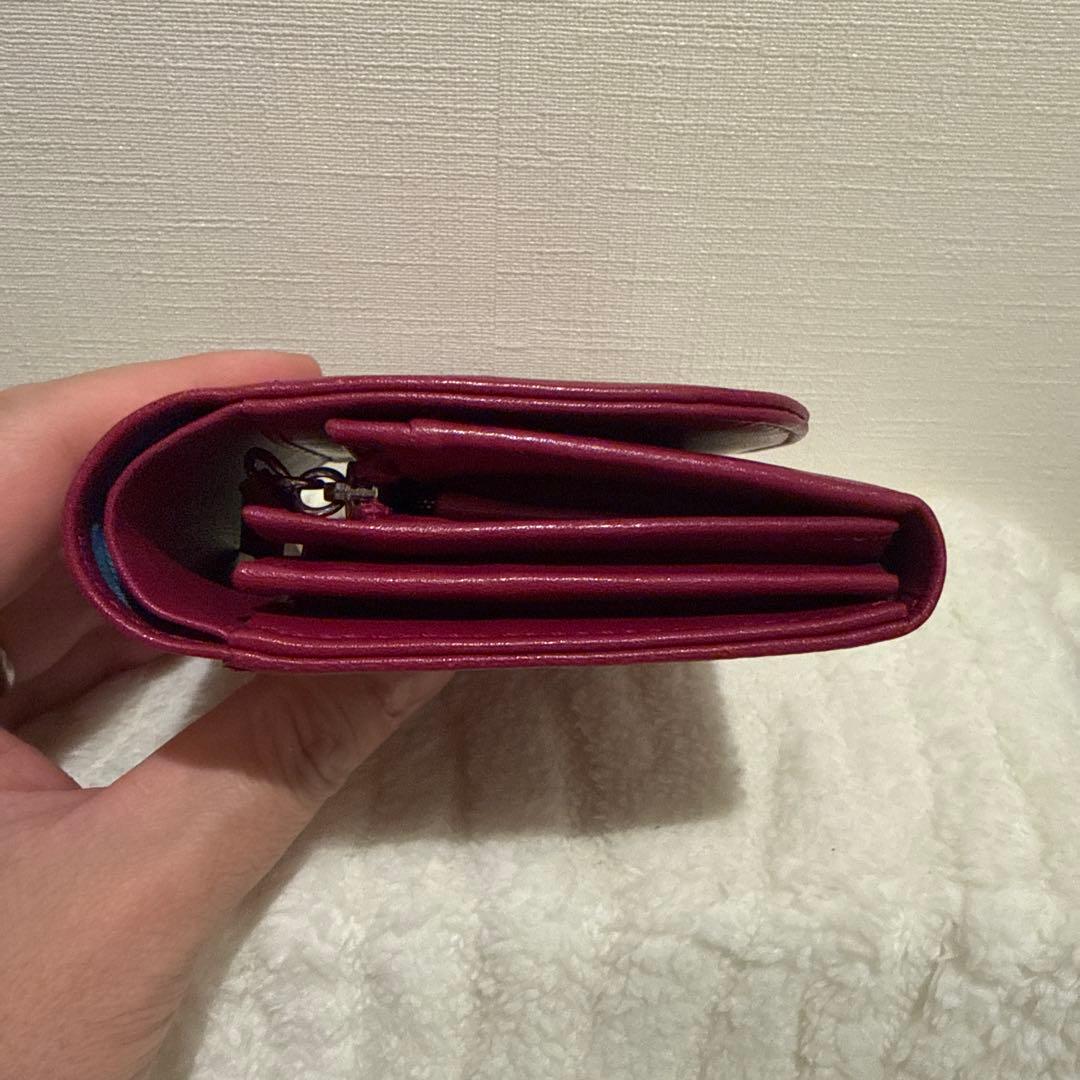 ホコモモラ 二つ折り 財布 牛革