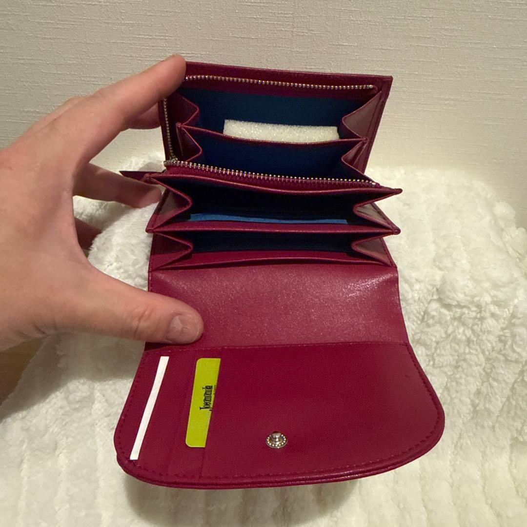 ホコモモラ 二つ折り 財布 牛革