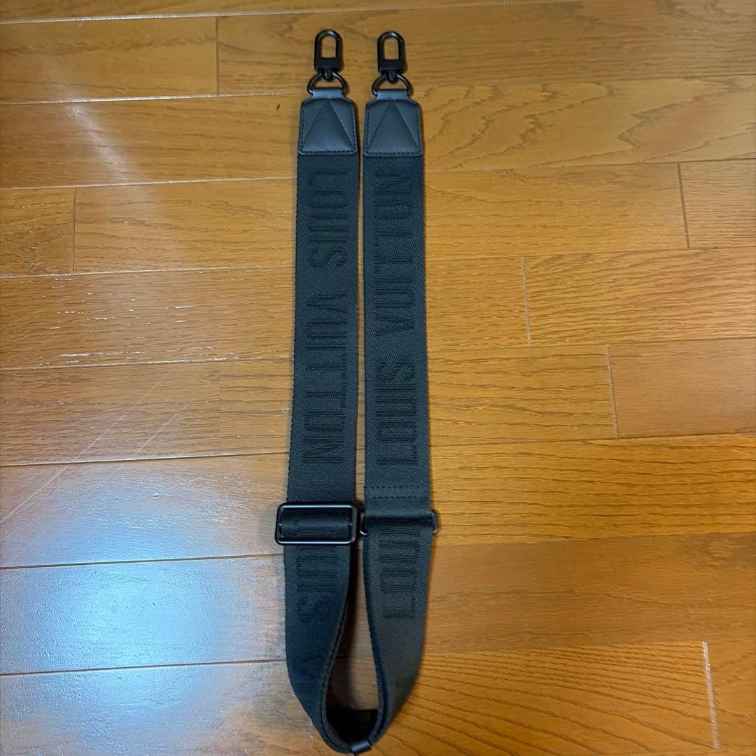 Louis Vuitton テイクオフメッセンジャーバッグ