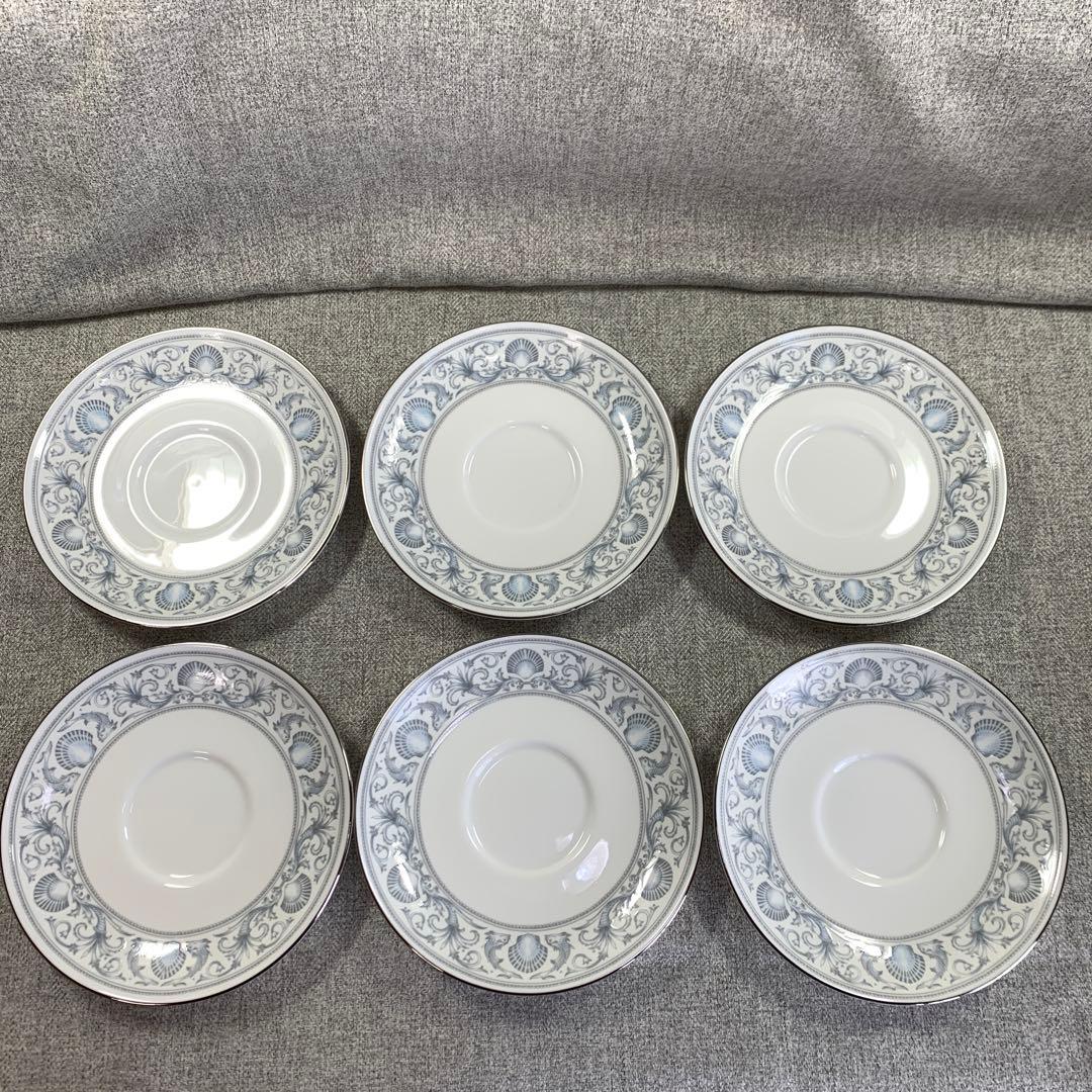 ウェッジウッド　ドルフィン　スープ　カップ＆　ソーサー　黒壺　ダブルハンドル