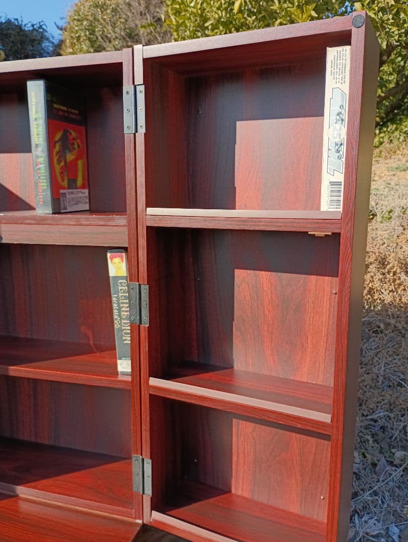 非売品　ヴィンテージ　収納ラック　棚　FUJI VHS ビデオテープ　１００本