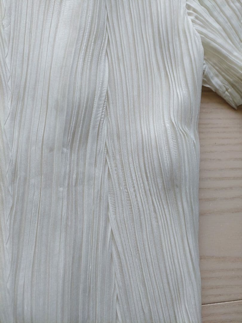 イッセイミヤケ ISSEY MIYAKE 切り替えプリーツ 半袖 難あり