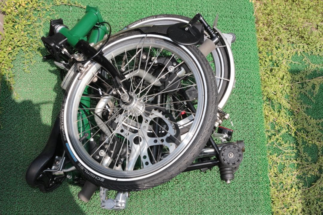 ブロンプトン　Brompton　イギリス製　モデルM　6速　シュワルベ・マラソン