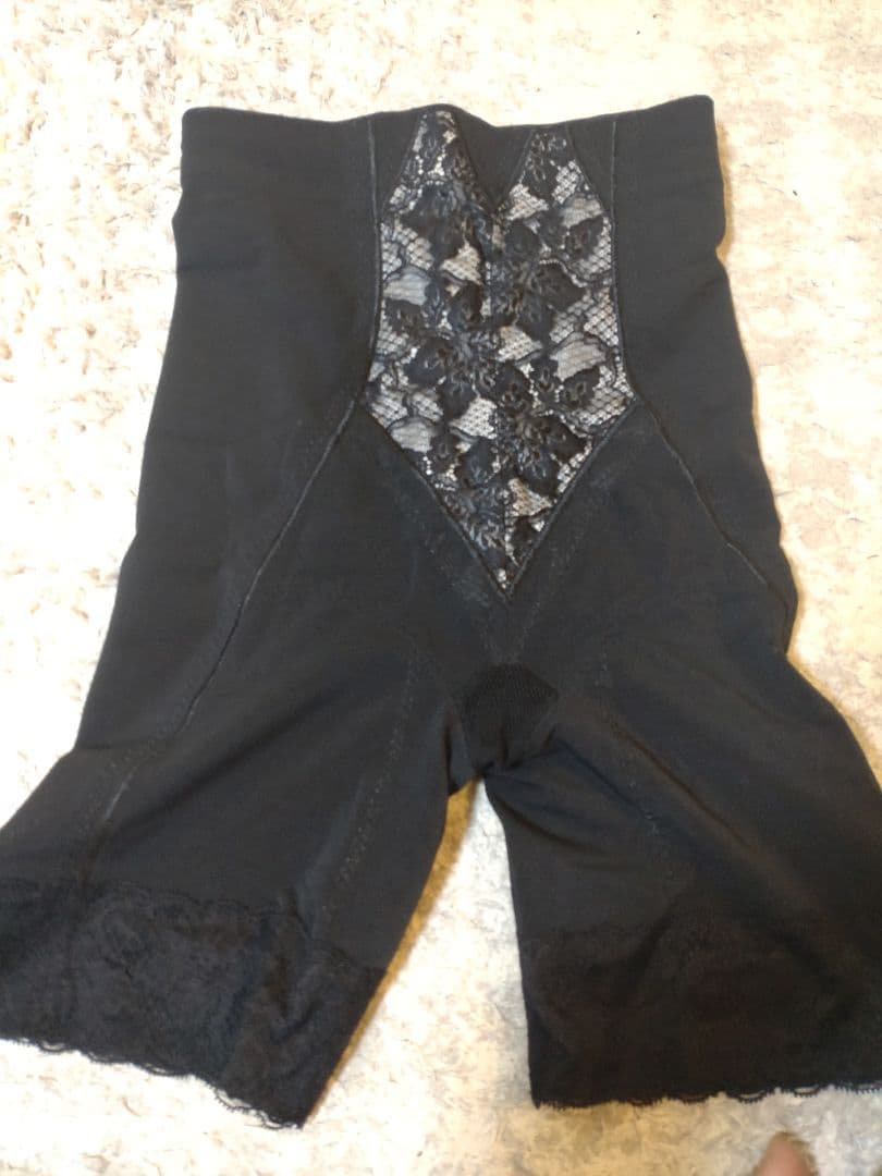 ☆LALA ハイウエストガードル７６☆補正下着　値下げ　専用