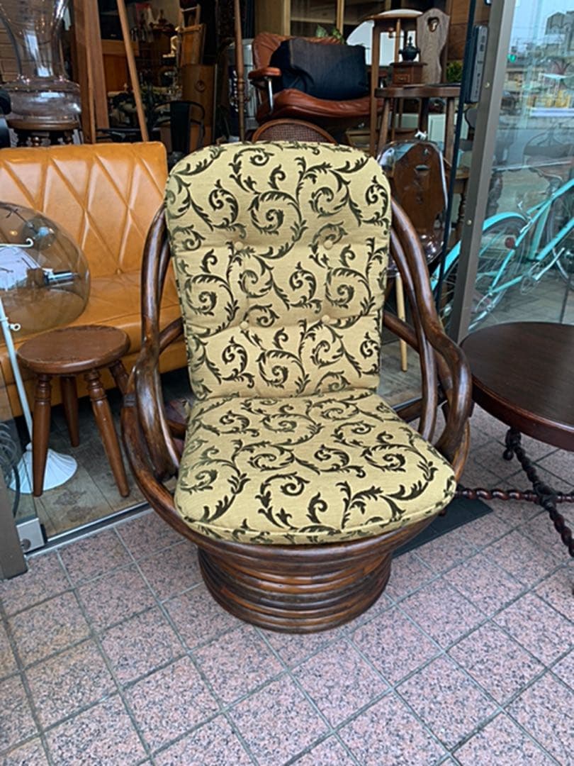 ヴィンテージ高級ラタン回転ソファー