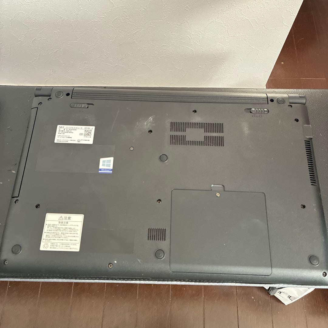No2 NECノートパソコン　i5-7200U　8GB　HDD512GB