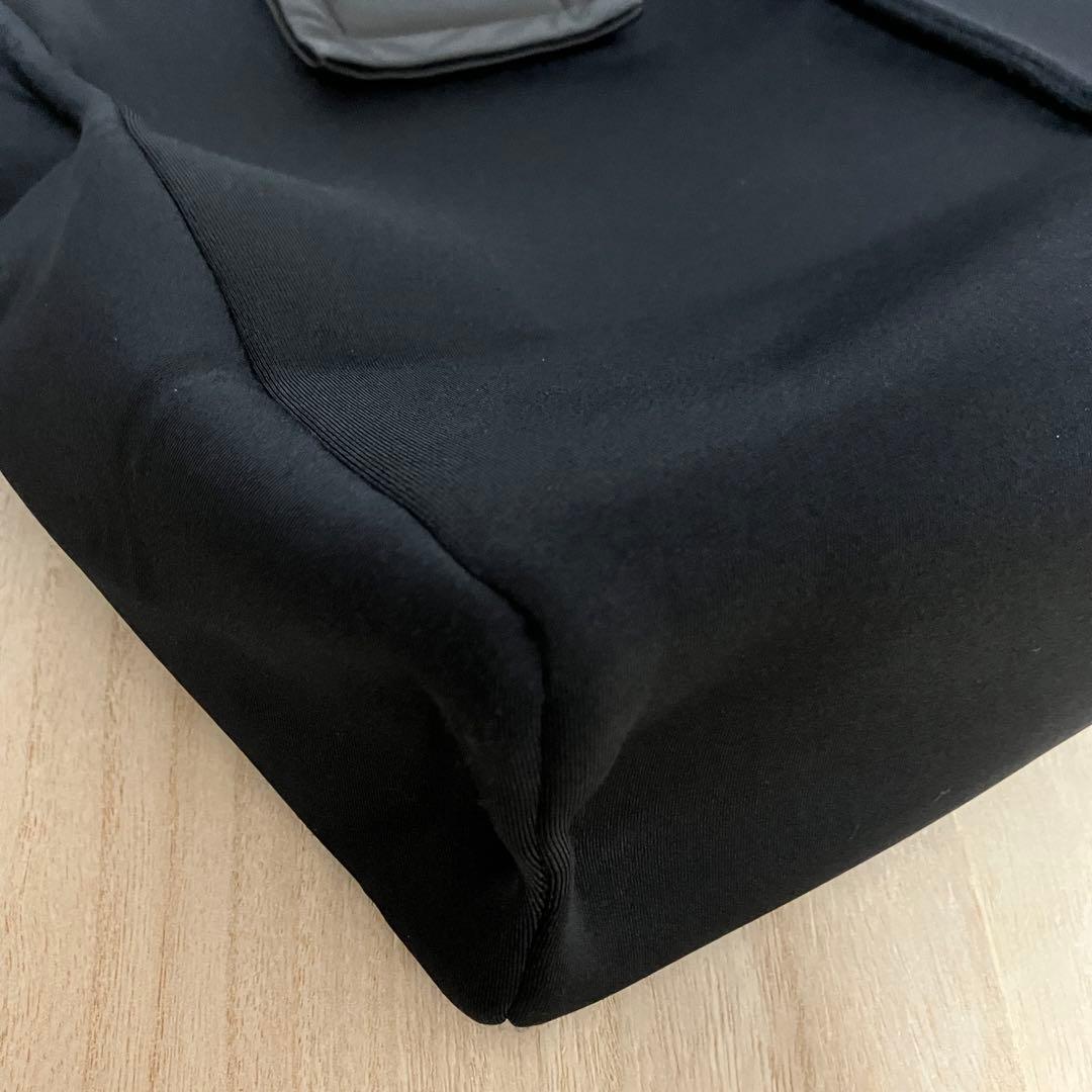 極美品✨kawa-kawa✨カワカワ✨ナイロントート✨黒✨A4✨日本製