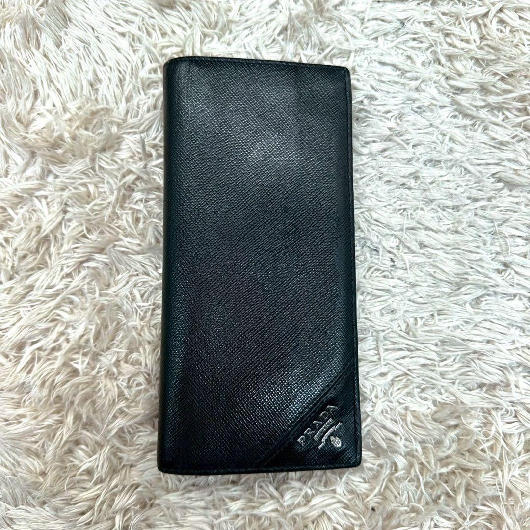 【美品】プラダ 長財布 二つ折り財布 ブラック サフィアーノ