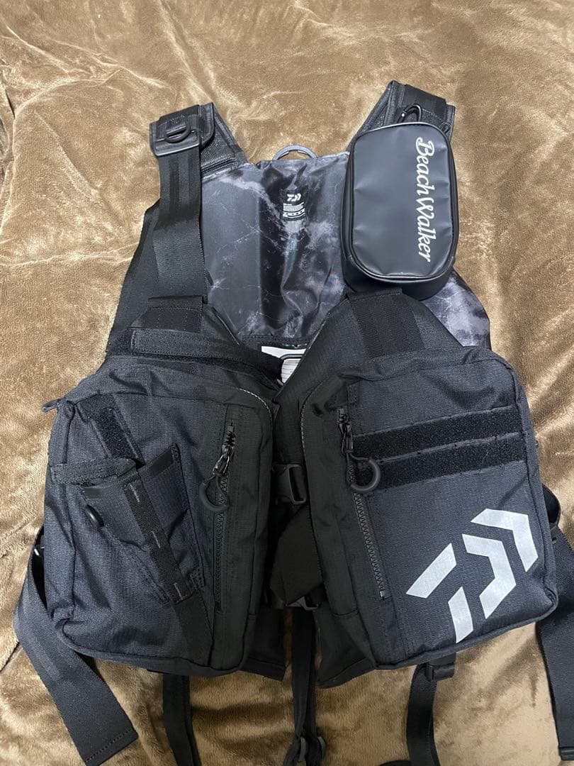 [ダイワ] DF-6421 ライトフロートゲームベスト フリー ブラック