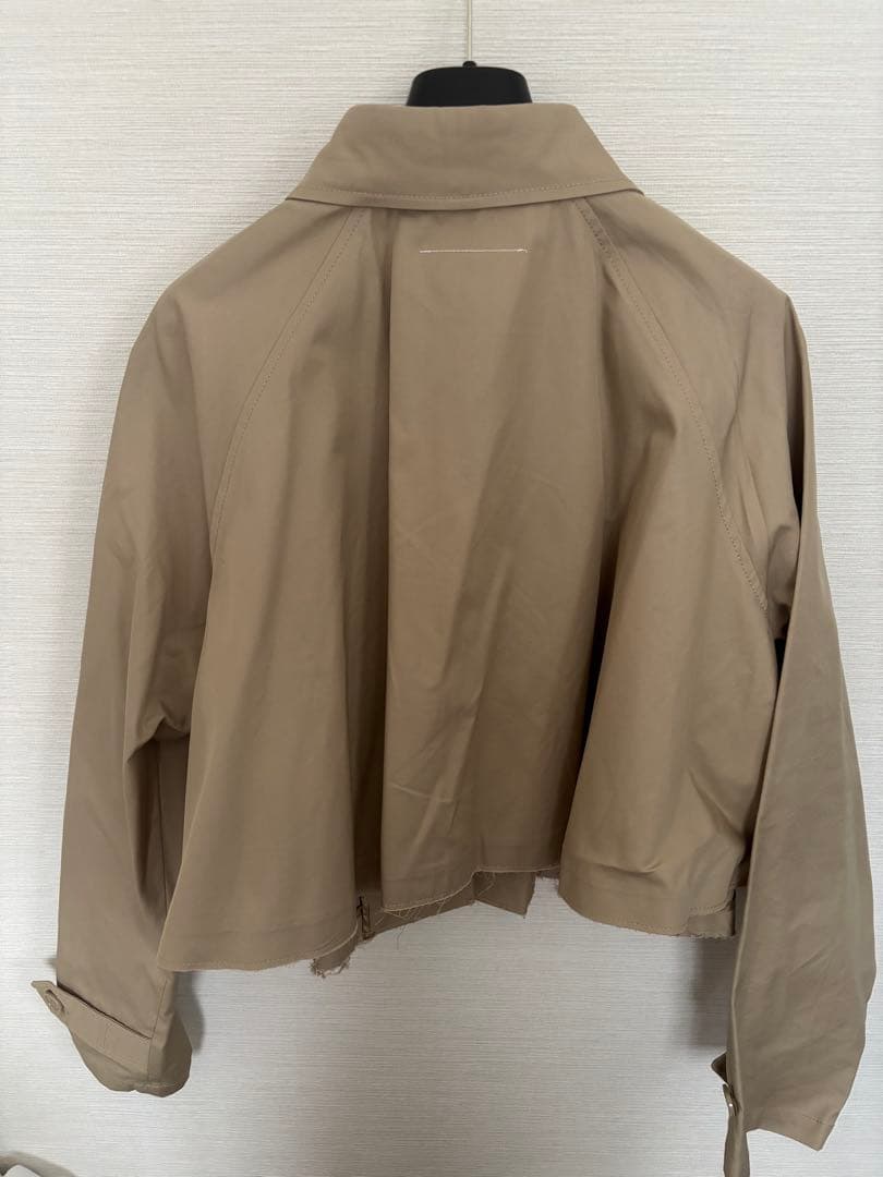 MM6 Maison Margiela ベージュクロップド ジャケット大人もOK